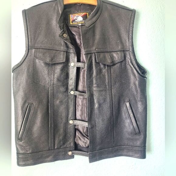 Men's Black Leather Vest Front Labels Removed